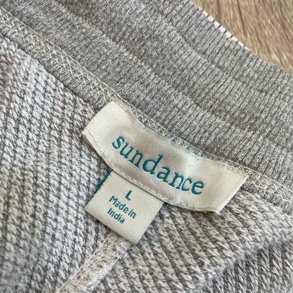 Sundance - Grey Embroidered Floral relaxed fit high rise waffle joggers. Size L - Picture 5 of 8